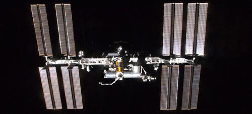 国際宇宙ステーション（ISS)
