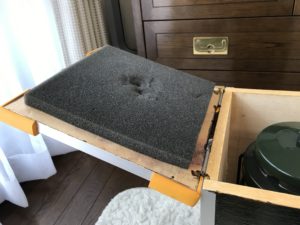 ノーススターランタンケース蓋のスポンジ